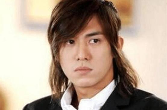 背景高的演员,揭秘高挑演员的独特魅力